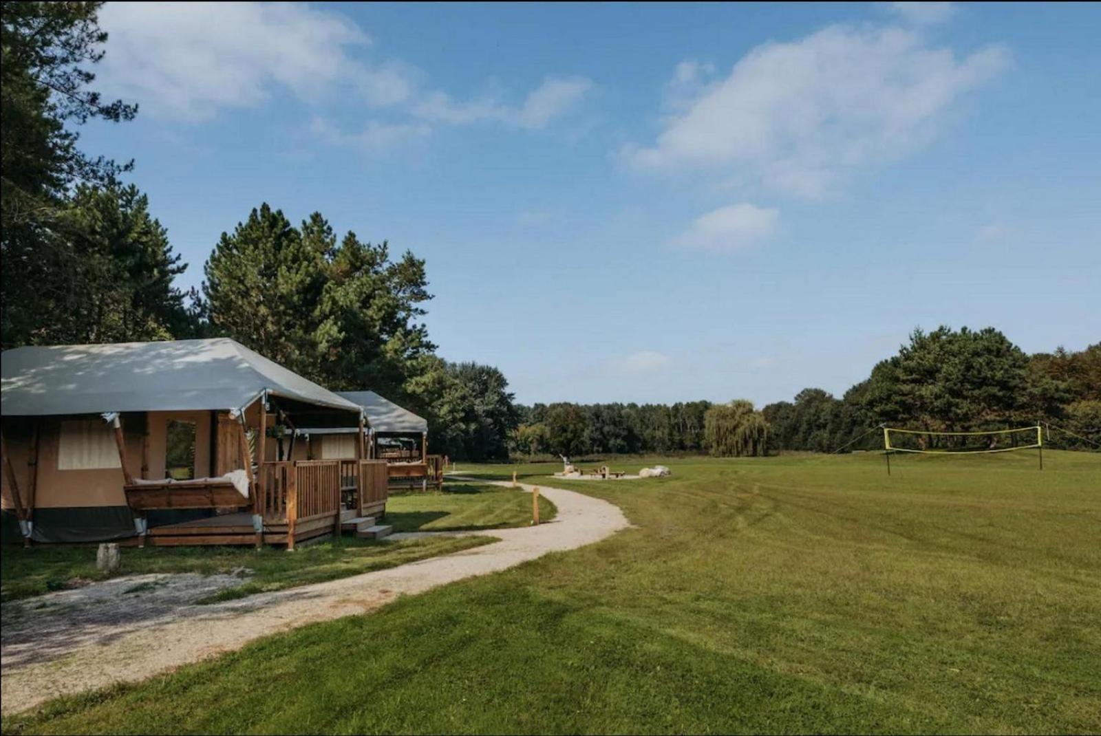 Glamping Lodge With Eco-Wellness เซโวลเดอ ภายนอก รูปภาพ