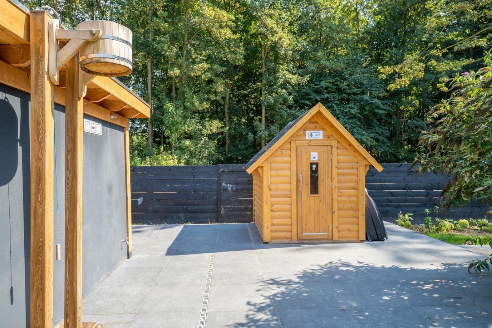Glamping Lodge With Eco-Wellness เซโวลเดอ ภายนอก รูปภาพ